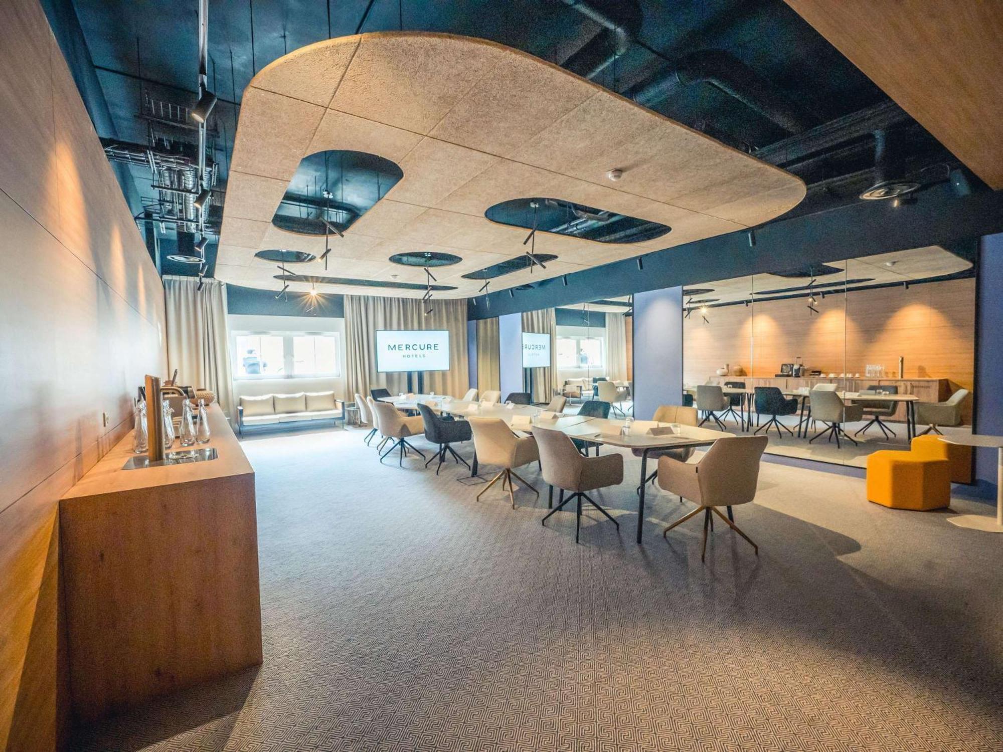 Mercure Troyes Centre Экстерьер фото